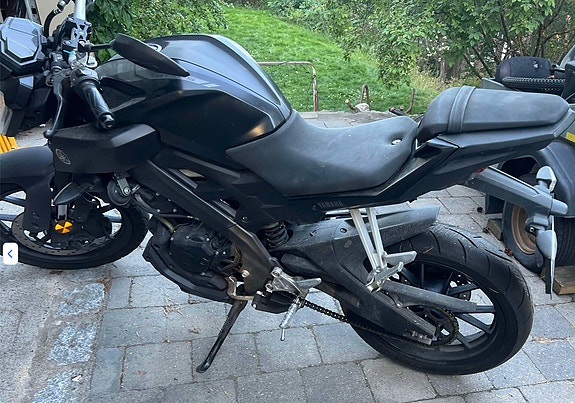 Yamaha MT-125 2 of 7