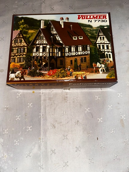 Product image 2 of 9