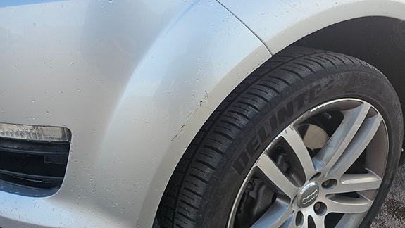 Audi Q7 8 of 16