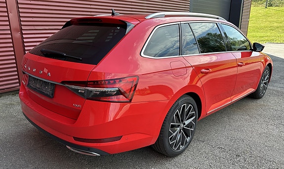 Skoda Superb 4 of 5