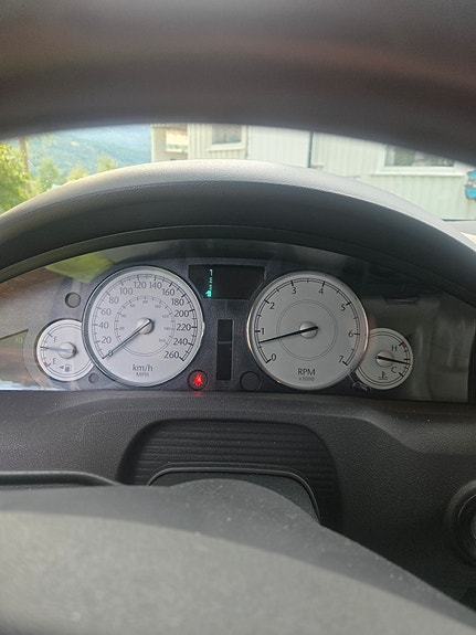 Chrysler 300C 9 of 30