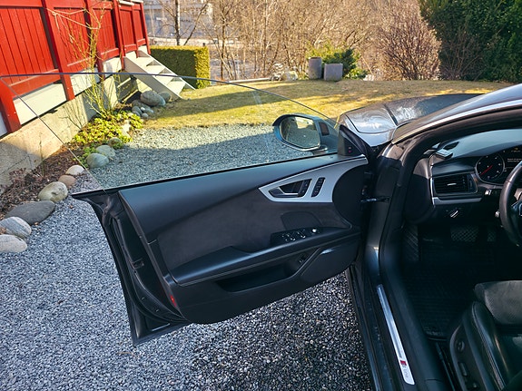 Audi A7 8 of 19