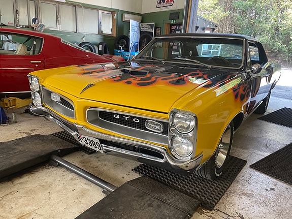 Pontiac Andre 7 of 25