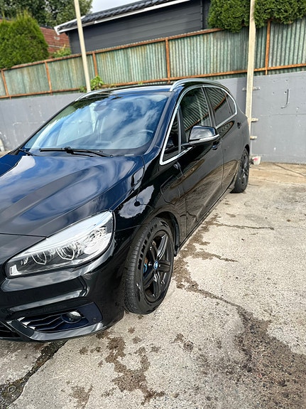 BMW 225xe 5 of 21
