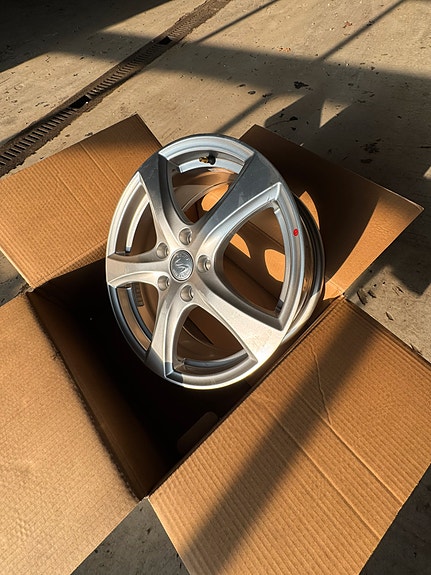 Product image 2 of 7