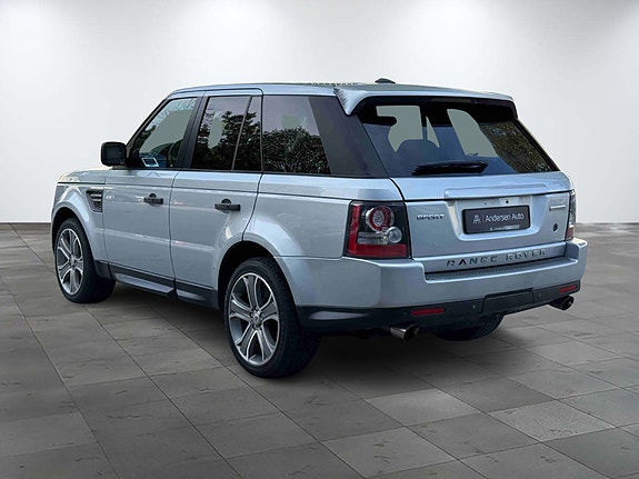 Land Rover Range Rover Sport 6 of 30