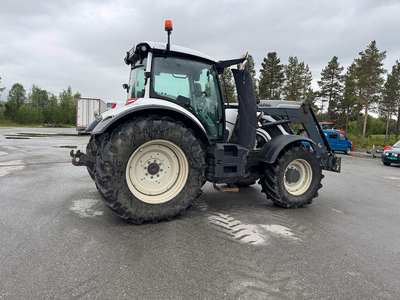 Valtra T174V 2017, kr 915 000,-