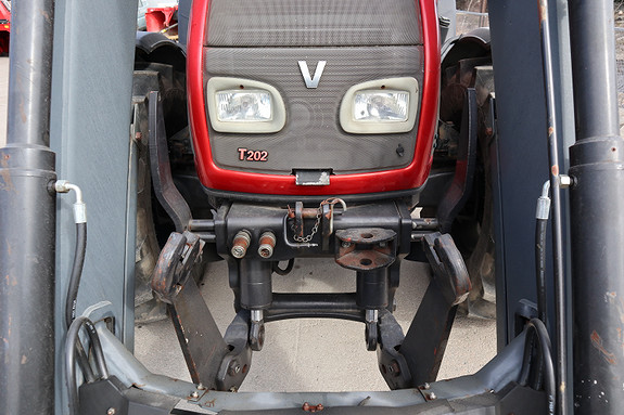 Valtra T202 Direct Twin Track 2011, kr 669 000,-