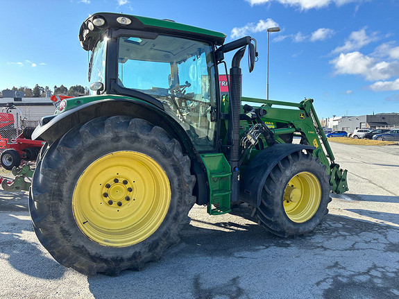 John Deere 6125R 50 KM, Trinløs, GPS ready, laster 2013, kr 749 000,-