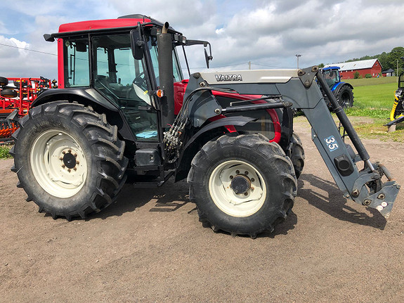 Valtra A93H, E.lasterspak, AC 2011, kr 425 000,-