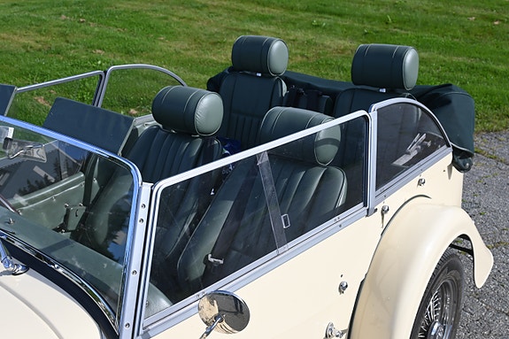Morgan Plus 4 24 of 29