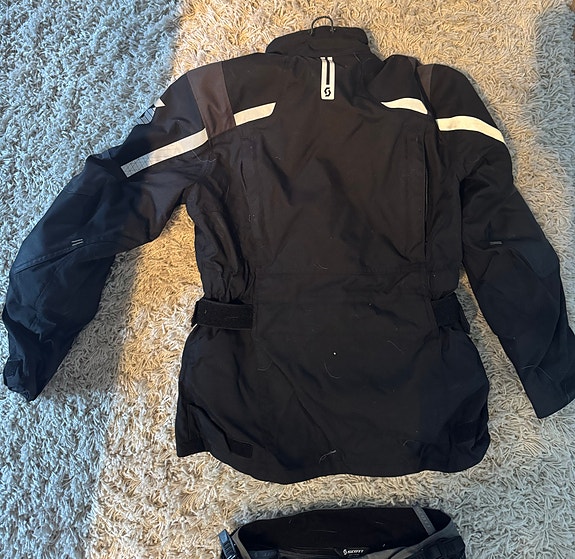 Product image 4 of 9