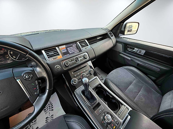 Land Rover Range Rover Sport 20 of 30