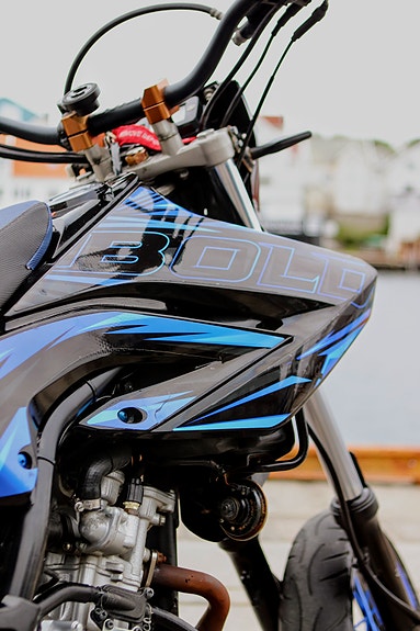 Yamaha WR 125 X 18 of 25