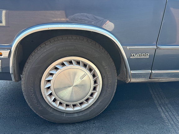 Chrysler New Yorker 15 of 23