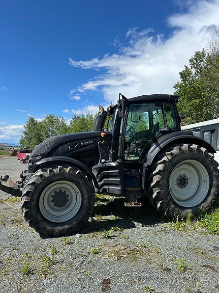 Valtra T 214 2017, kr 769 000,-