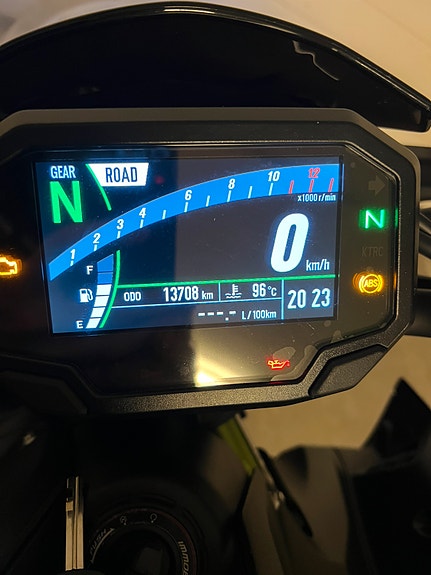 Kawasaki Z 900 18 of 22