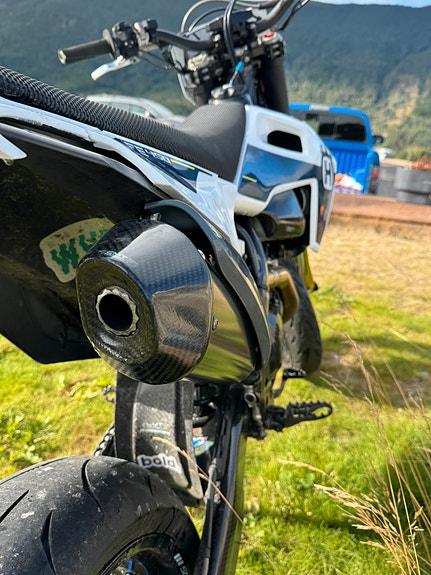 Husqvarna FE 450 8 of 10