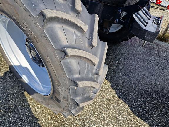 Andre / ikke oppgitt Maxxam dekk på felg  380/85R28 og 460/85R38, kr 79 000,-