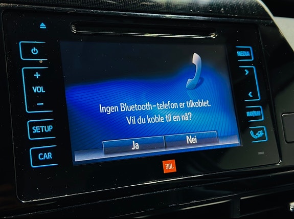 Toyota Mirai 26 of 30