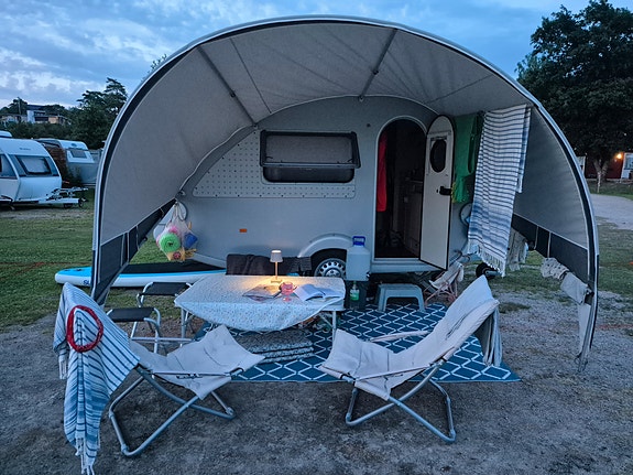Tabbert Campingvogn til leie. Glamping. Utleie av  snerten T&B 320 19 of 23