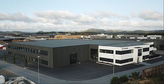 Ny moderne fabrikk på 7500m2. Vi flyttet inn i 2023.