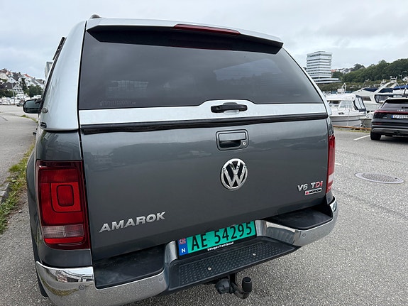 Volkswagen Amarok 4 of 12