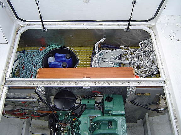 Cabin motorbåt 5 of 5