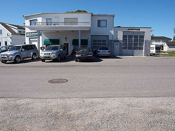 Fasade mot riksvei 25