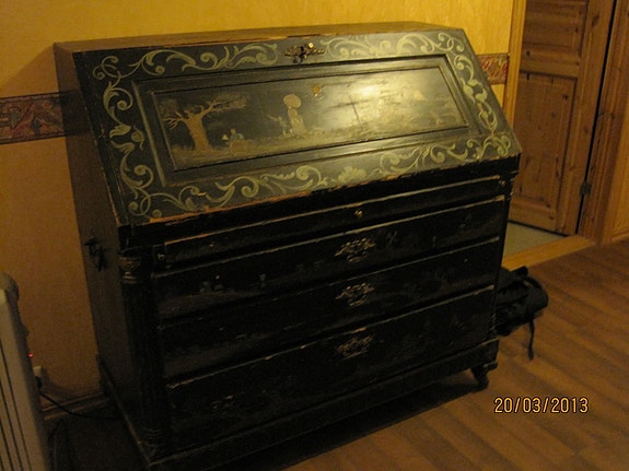 Product image 1 of 4