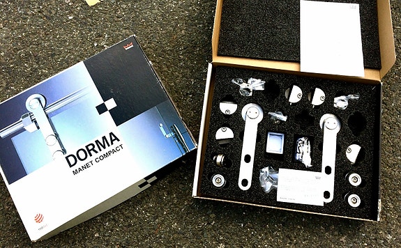 Product image 1 of 2