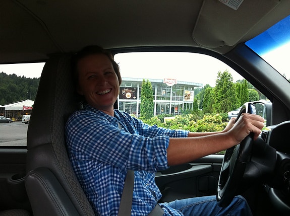 Du får tid til lydbok i bilen når du jobber i PlanB....