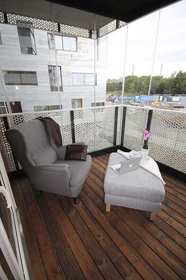 Relaxing atmosphere on the terrace.