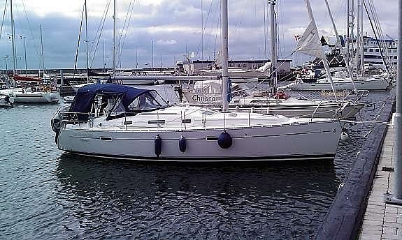Grebbestad i høysesong, Oslo ellers. 3 lugarer. Topputstyrt Beneteau 14 of 14