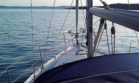 Grebbestad i høysesong, Oslo ellers. 3 lugarer. Topputstyrt Beneteau 11 of 14