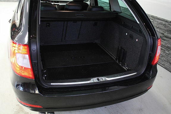 Skoda Superb 6 of 7