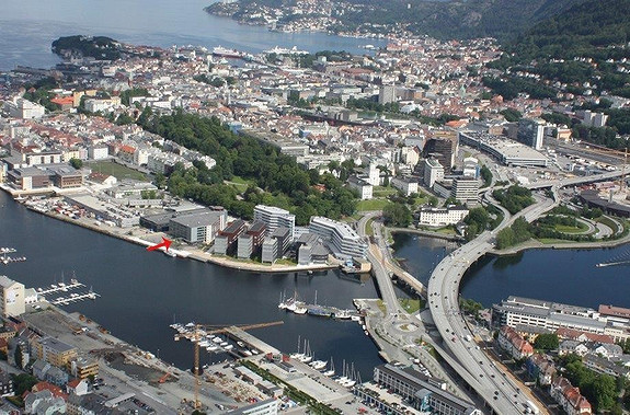 Sentral beliggenhet på Marineholmen Sentral beliggenhet på Marineholmen