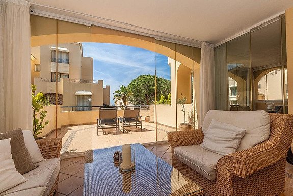 Luksuriøs leilighet i populære Hacienda Elviria (Marbella), Costa del Sol
