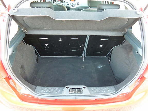 Ford Fiesta 23 of 26