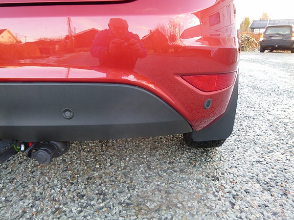 Ford Fiesta 4 of 26