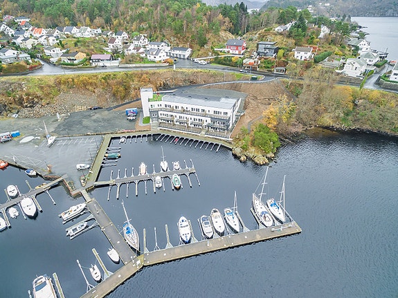 Lauervik, Farsund - Båtplass og innvendig opplagsplass Farsund 6 of 16
