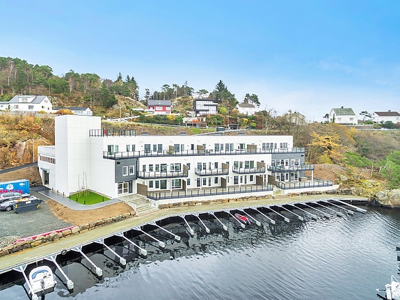 Lauervik, Farsund - Båtplass og innvendig opplagsplass Farsund 2 of 16