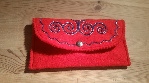 Product image 1 of 3