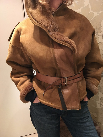 Klassisk oversize 80-talls design fra Versace.