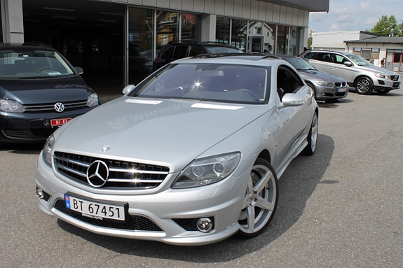 Mercedes-Benz CL-Klasse 3 of 5
