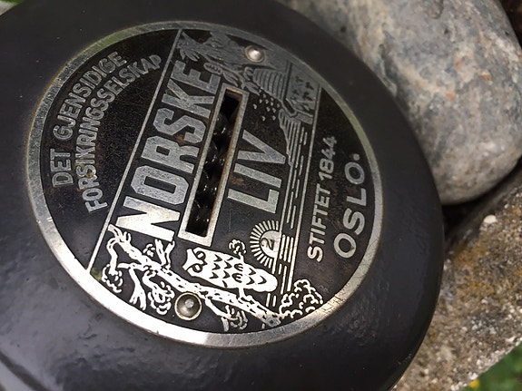 Product image 1 of 4