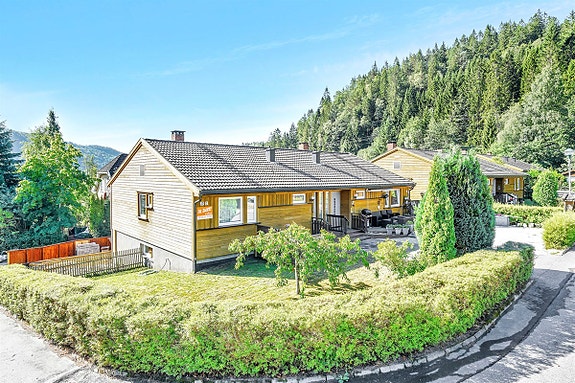 Velkommen til Leirdalen 27c - Exbo v/Eiendomsmegler Terje Skaara