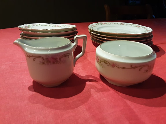 Product image 2 of 9