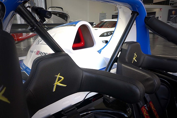 Radical SR3 8 of 12