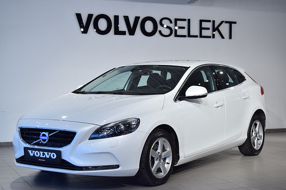 Volvo V40 D2 Momentum automat